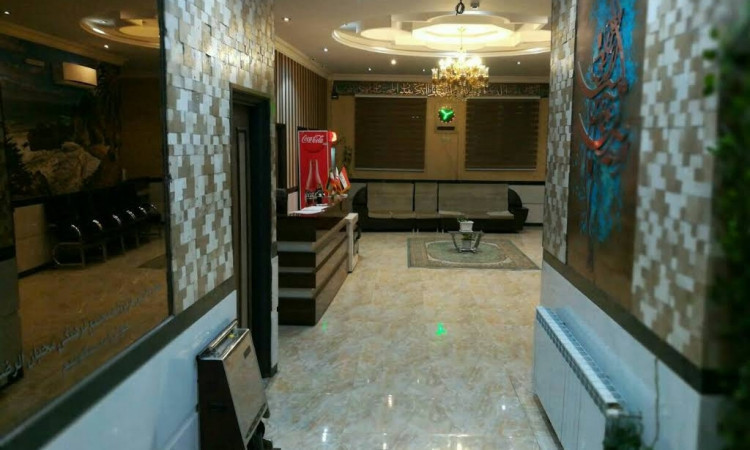 مهمانپذیر محبان الرضا (اتاق سه تخته)