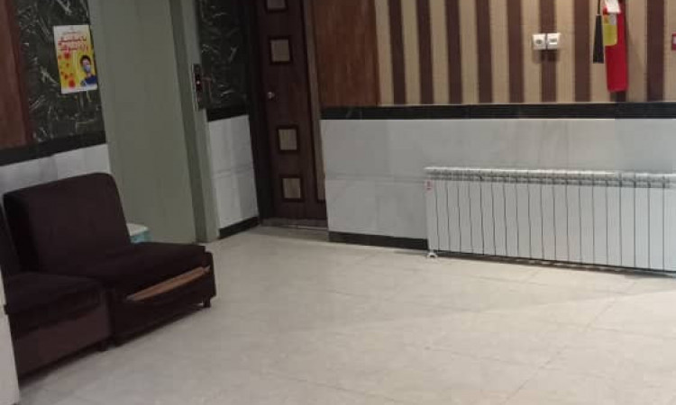 مهمانپذیر محبان الرضا (اتاق سه تخته)