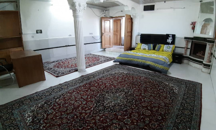 اجاره خانه 350 متری نزدیک به اماکن تاریخی