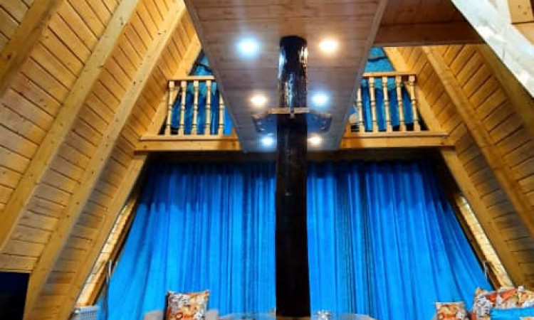 اجاره کلبه سوئیسی جنگلی با استخرآبگرم