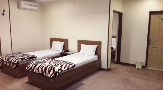 هتل فانوس شب صومعه سرا (طبقه سوم_4 تخته)