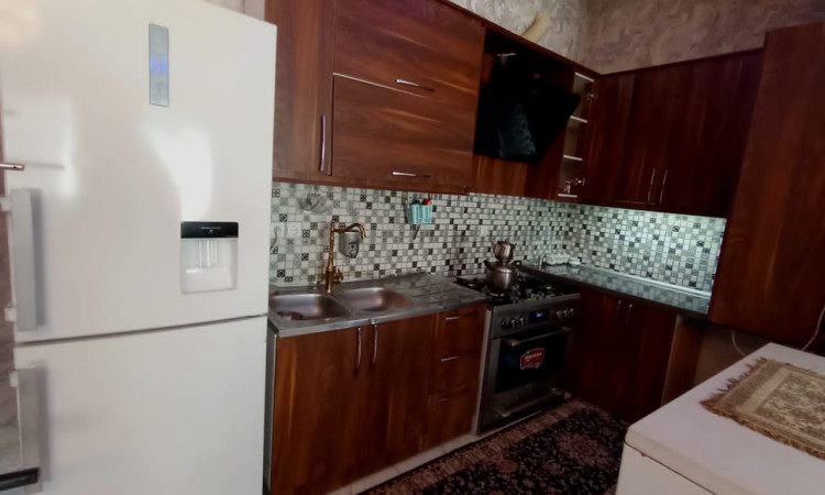باغ ويلا با استخرآبگرم سرپوشیده