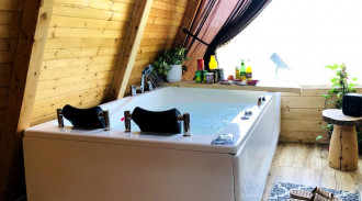 اجاره کلبه سوئیسی جکوزی دار سالار