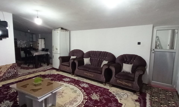 رزرو اقامتگاه در دل جنگل با ویوی رودخانه