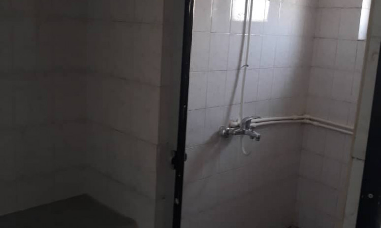 آپارتمان 100 متری شهرک گلستان