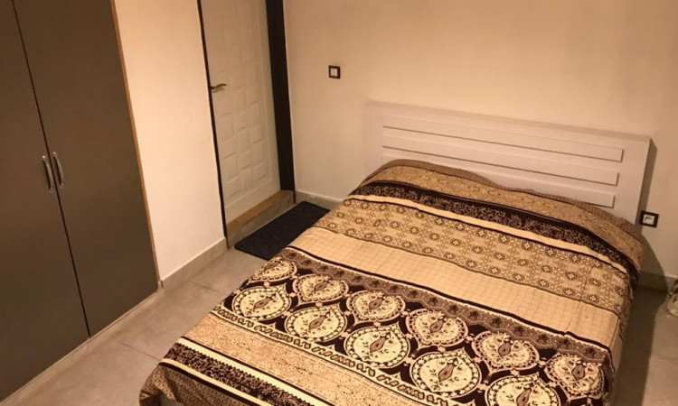 اجاره ویلا تریپلکس ساحلی استخردار