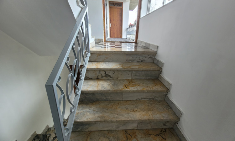 رزرو کیجاسرا، اتاق کنج‌ سر ‎