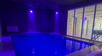 اجاره ویلا ساحلی با استخرآبگرم 3 خوابه لب دریا