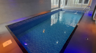 اجاره ویلا ساحلی با استخر آبگرم چسبیده به دریا3خوابه