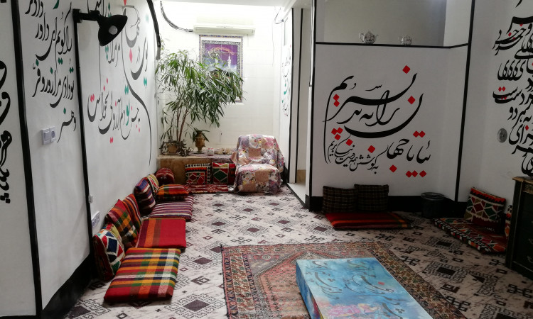 اجاره قامتگاه بومگردی شاهنامه (سوییت بیژن و منیژه)