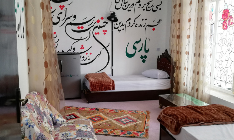 اقامتگاه بومگردی شاهنامه (سوئیت سيندخت)