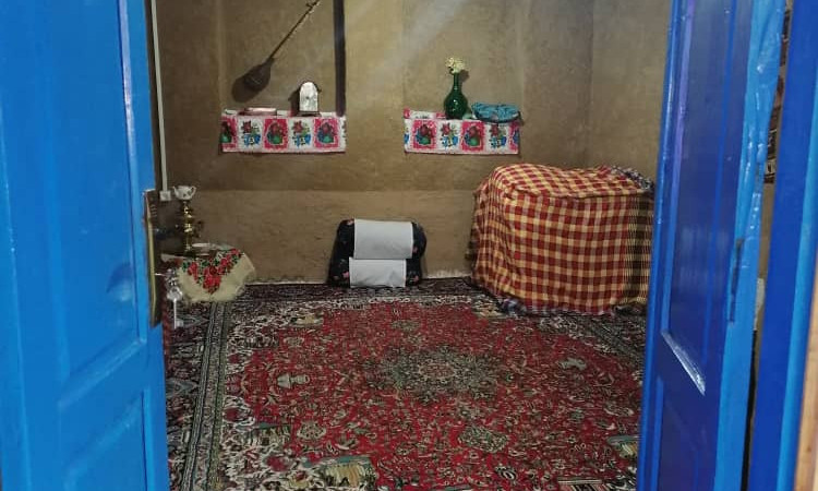 رزرو بوم گردی مشتی حسن(اتاق طلعت 3)