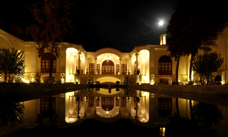 رزرو بوتیک هتل عمارت ماندگار (اتاق 102 دابل)