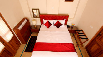 حجز فندق Mandagh Mandagh البوتيكي (غرفة 104 مزدوجة)