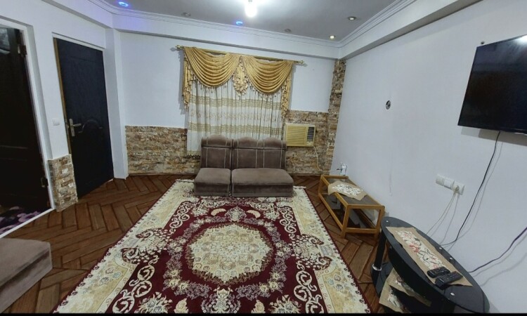 منزل ركاب Qolipur للإيجار
