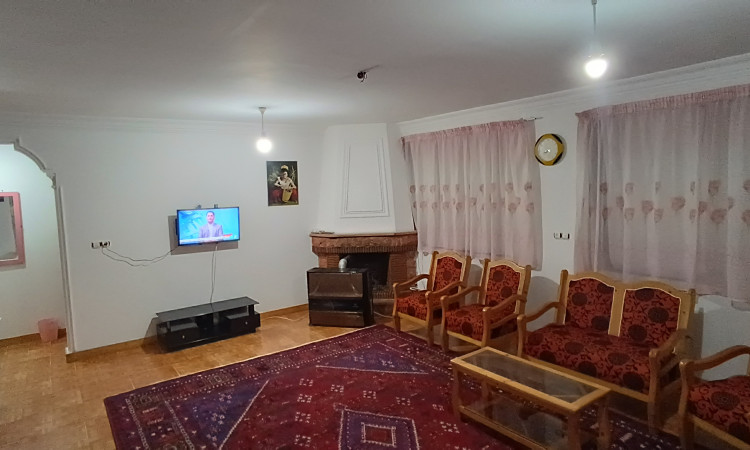 اجاره ویلا گلچین طبقه اول