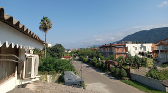 اجاره سوییت تراس دار گلچین