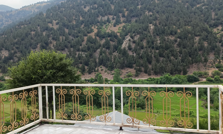 اجاره ویلاتراس دار رودخانه
