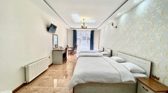 رزرو هتل کیومرث - اتاق 4 تخته 1