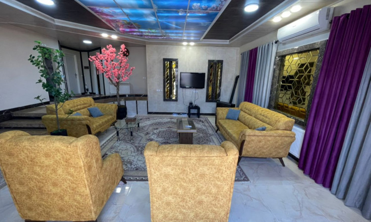 اجاره ویلای استخردار بسیار تمیز