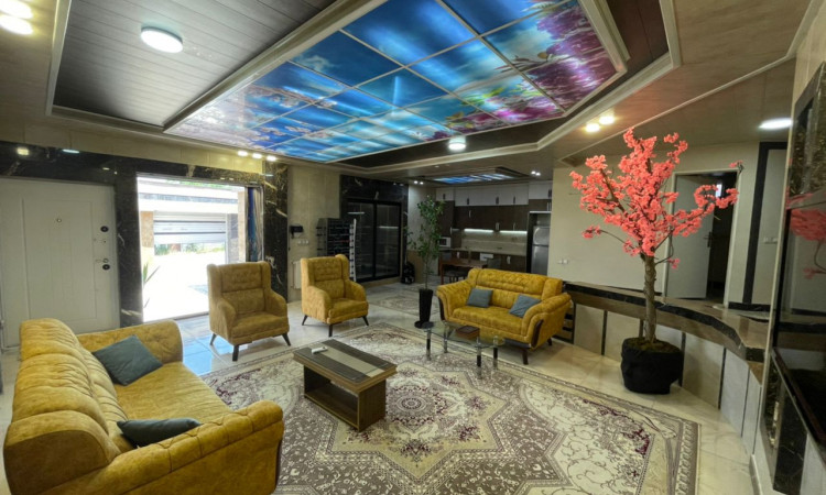 اجاره ویلای استخردار بسیار تمیز