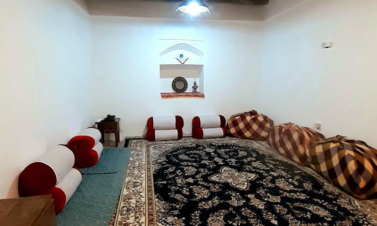 رزرو بوم گردی اَله بوم (دشتبون)