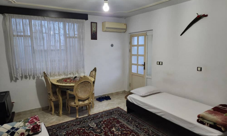 اجاره ویلای گلها با حیاط تک خواب 55متری