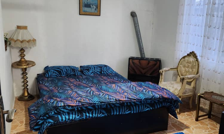 اجاره ویلای گلها با حیاط تک خواب 55متری