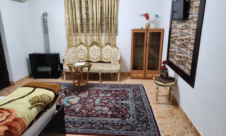 اجاره ویلای گلها با حیاط تک خواب 55متری
