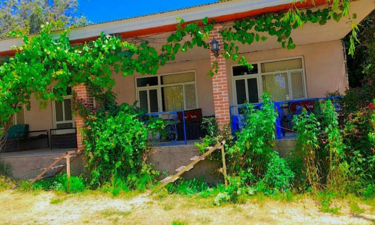 رزرو بوم گردی کورش(302)