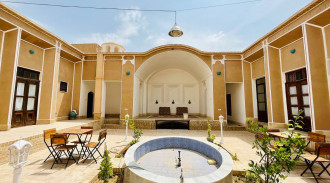 رزرو بوم گردی یزدمهر سوییت سه دری