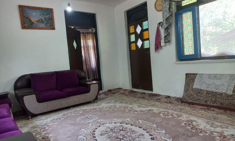 رزروبومگردی تک خوابه عزیزجون