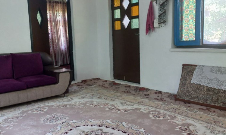 رزروبومگردی تک خوابه عزیزجون