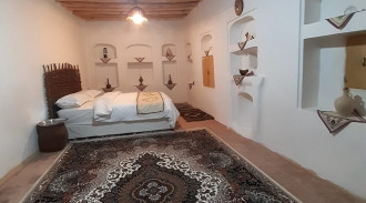 رزرو بوم گردی اَله بوم ( آروس )