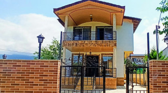 فيلا دوبلكس حديثة البناء للايجار