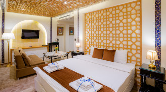 رزرو بوتیک هتل هنر (اتاق دبل کهربا)