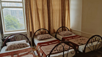 رزرو مهمانپذیر بهارستان - اتاق 3 تخته سینگل سرویس دار