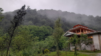 اجاره ویلا جنگلی سرچشمه با آلاچیق و چشمه