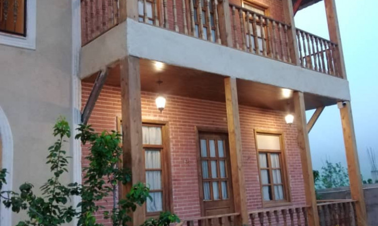 رزرو اقامتگاه بوم گردی عمارت توسکا( واحدیک)رو به جنگل