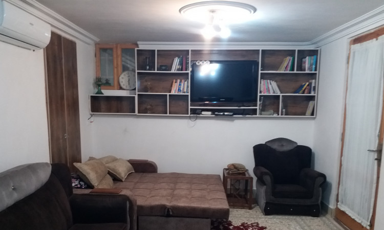 اجاره ویلای جنگلی در دامنه کوه وسط باغ چای