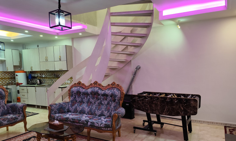 اجاره باغ ویلا با استخر و فوتبال دستی