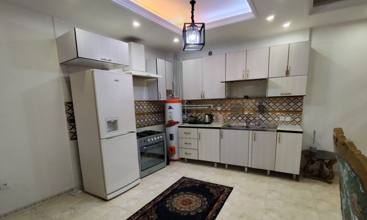 اجاره باغ ویلا با استخر و فوتبال دستی
