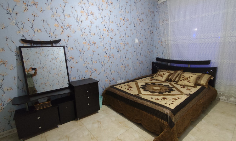 اجاره باغ ویلا با استخر و فوتبال دستی