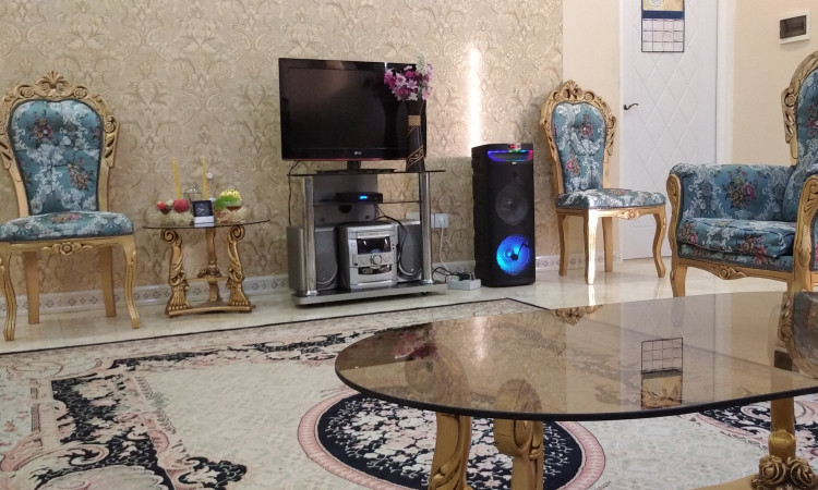 اجاره باغ ویلا با استخر و فوتبال دستی