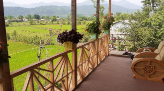 اجاره کلبه چوبی با ‌چشم‌انداز جنگل و شالیزار