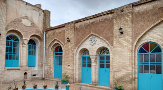 رزرو هتل سنتی عمارت پدری - اتاق تو به دوما - 3 تخته