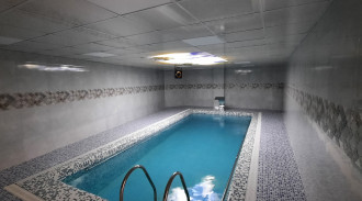 رزرو بوم گردی عمو قدرت (سوئیت شکوفه با استخر)