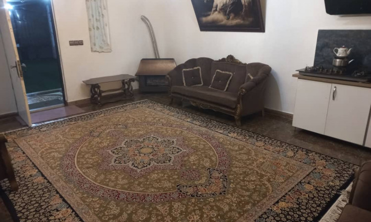 اجاره ویلا باغ به متراژ 1000متر باتمام امکانات