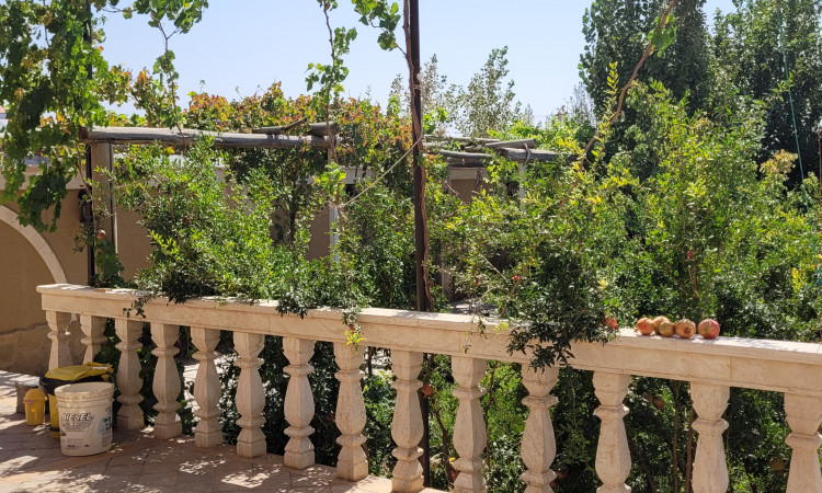 ویلا باغ محلات نزدیک به آبگرم