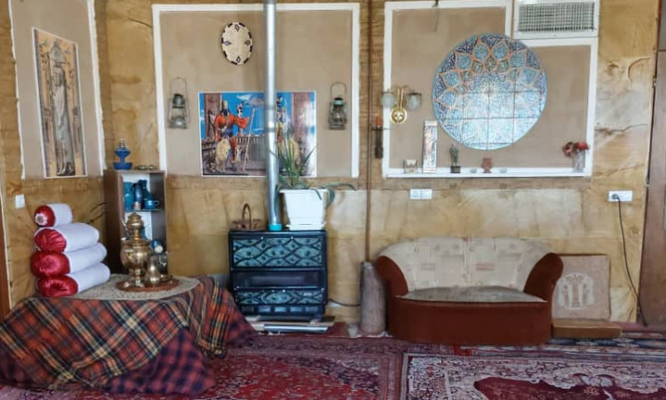 ویلا باغ محلات نزدیک به آبگرم